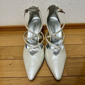 Yves Saint Laurent Women's Beige  Strappy Heels Size 36.5 US 6